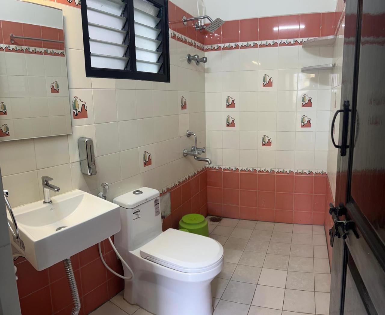 Hotel Queens Comfort Mysore Eksteriør billede