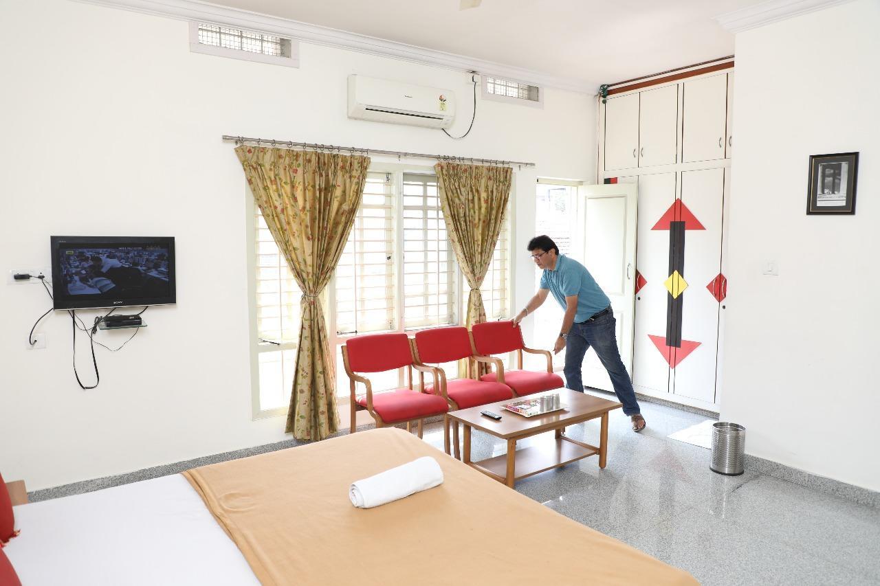 Hotel Queens Comfort Mysore Eksteriør billede